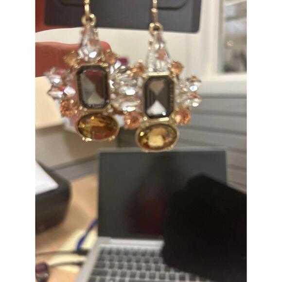 The Limited Statement Big Bling Earrings - Picture 2 of 5